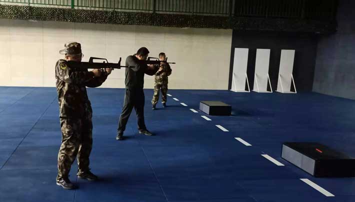 云南武警某支隊(duì)實(shí)景射擊方艙模擬射擊系統(tǒng)通過中國兵工學(xué)會軍工安防與應(yīng)急研究院驗(yàn)收評估